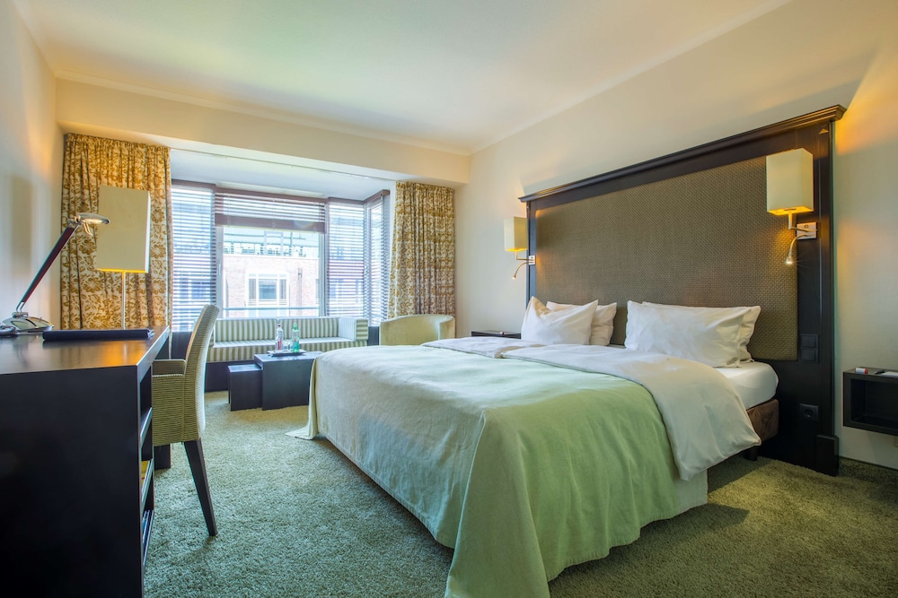 Radisson Blu Senator Lubeck 18/72