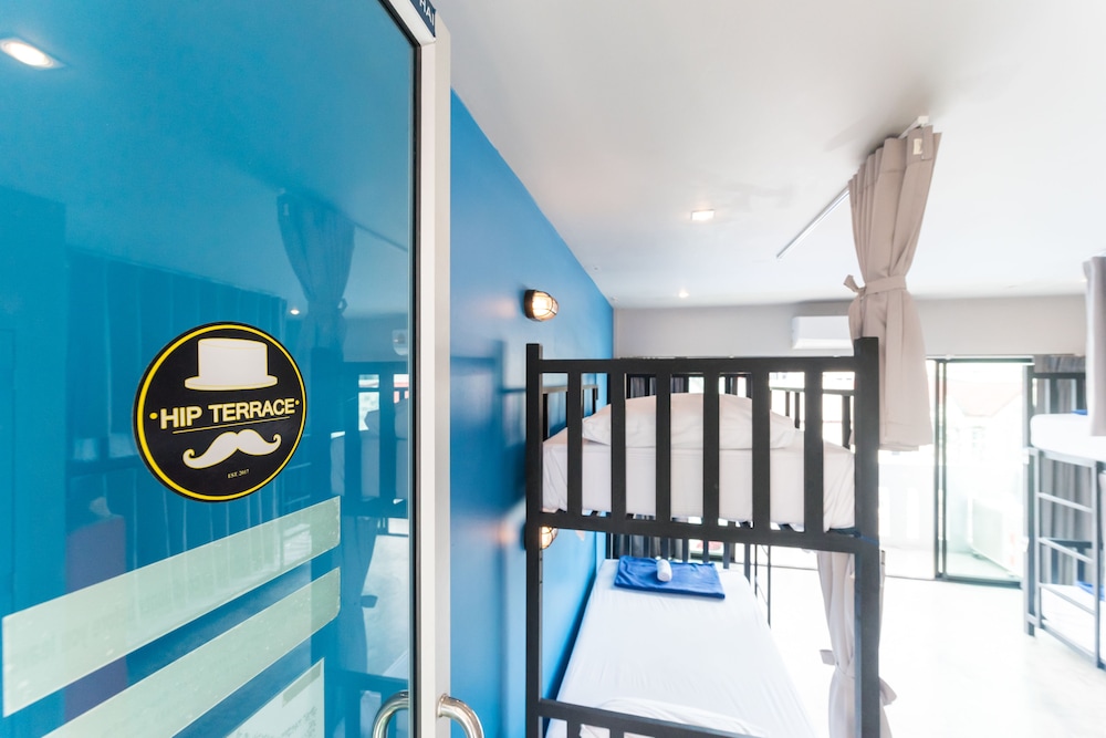 Hip Hostel 11/46