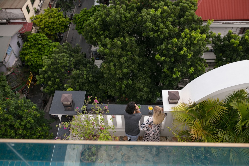 The Oriental Jade Hotel Hanoi 47/50