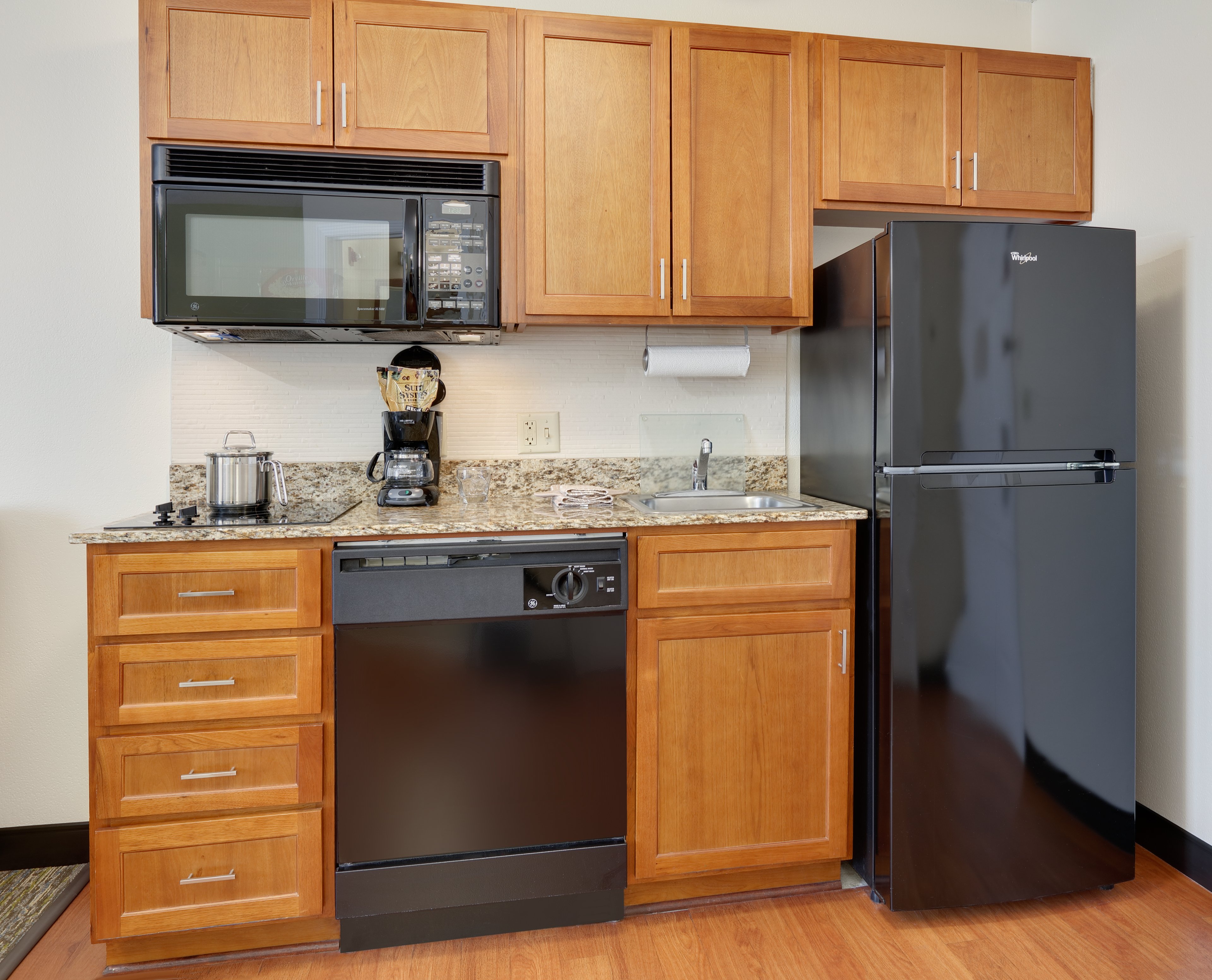 Candlewood Suites Salina 35/49