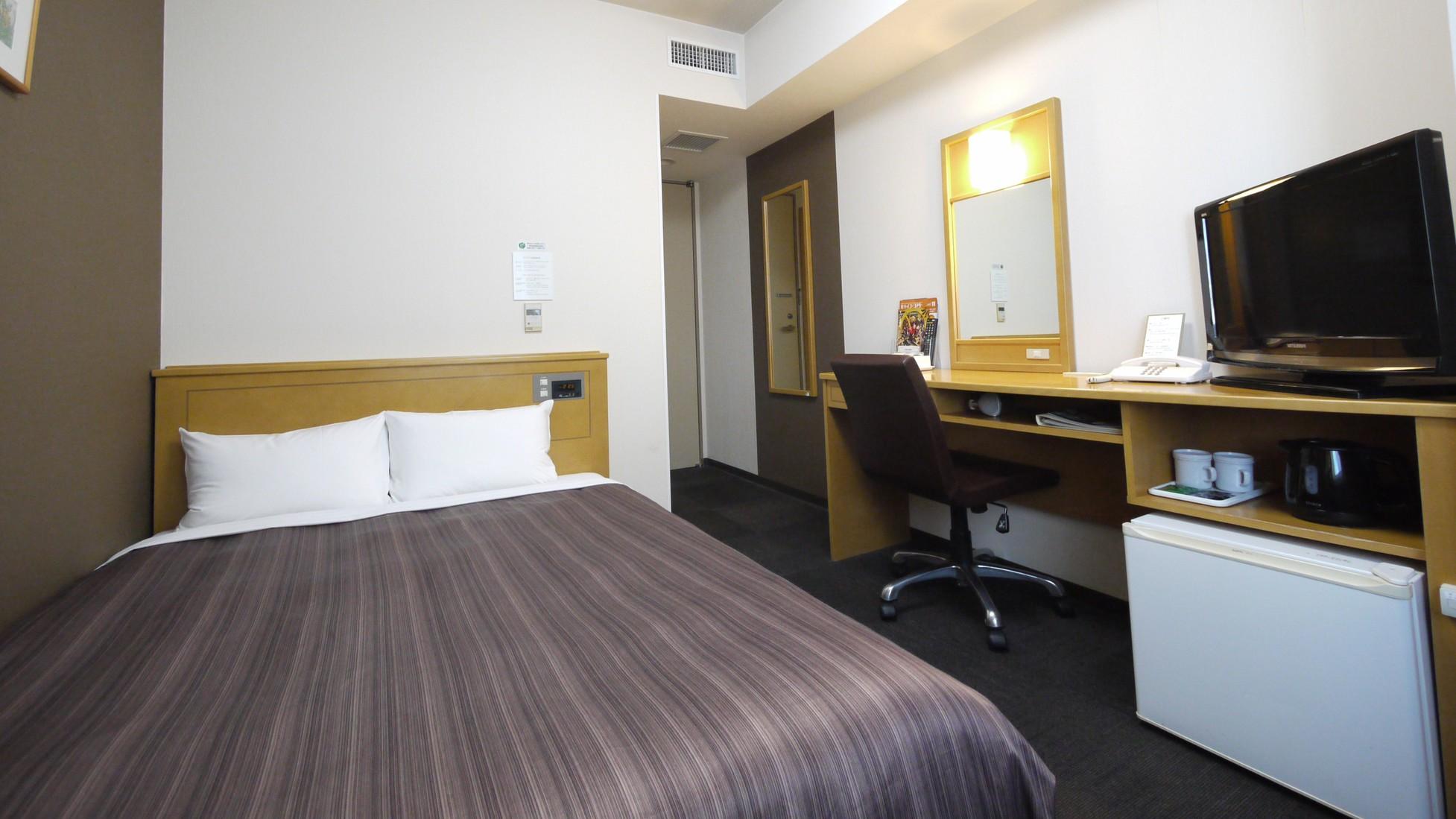 Semi Room, Standard, Semi Double Bed, Smoking