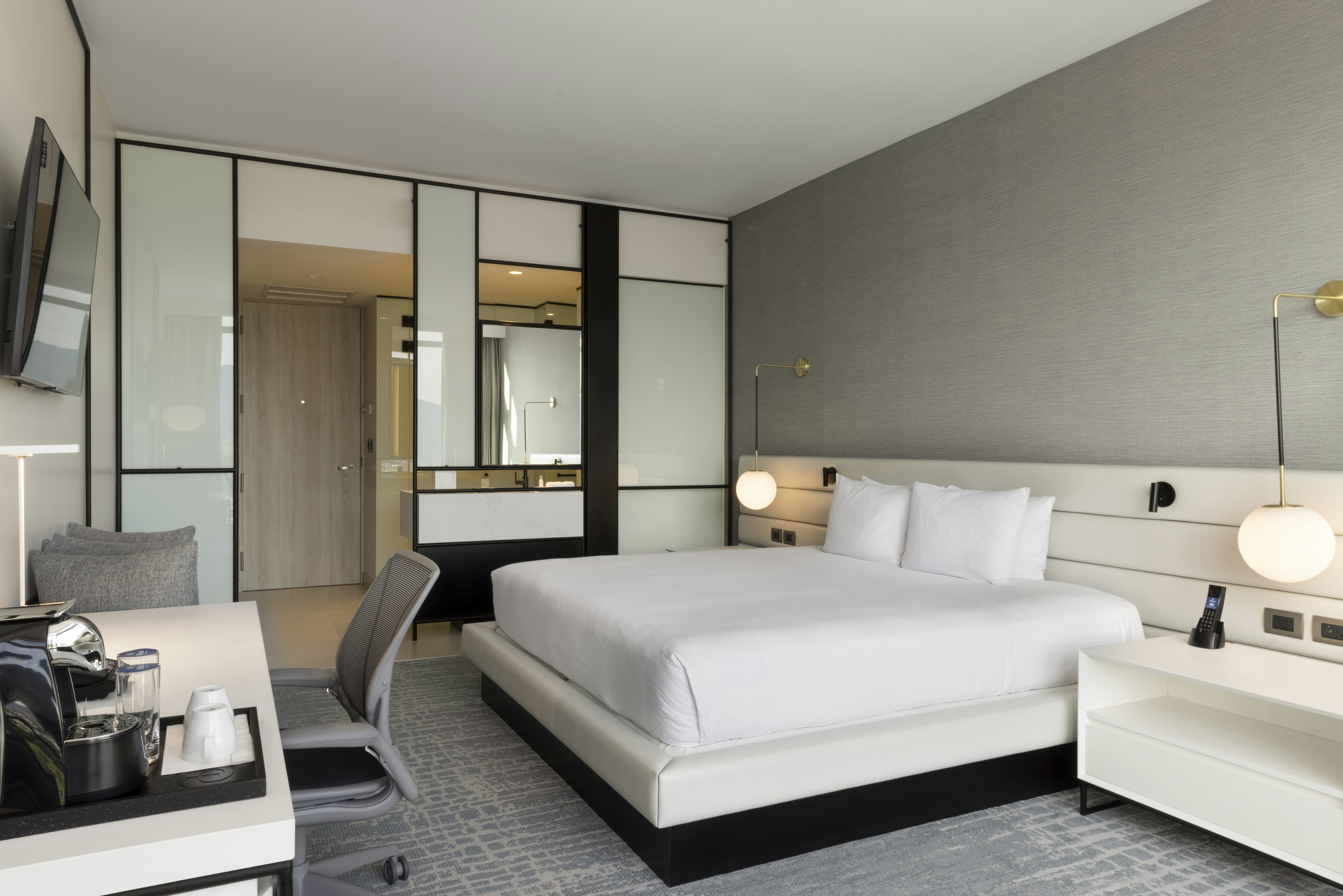 Room, King Bed, Stadium View