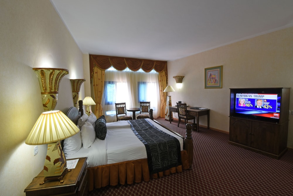 Imperial Resort Beach Hotel 16/61