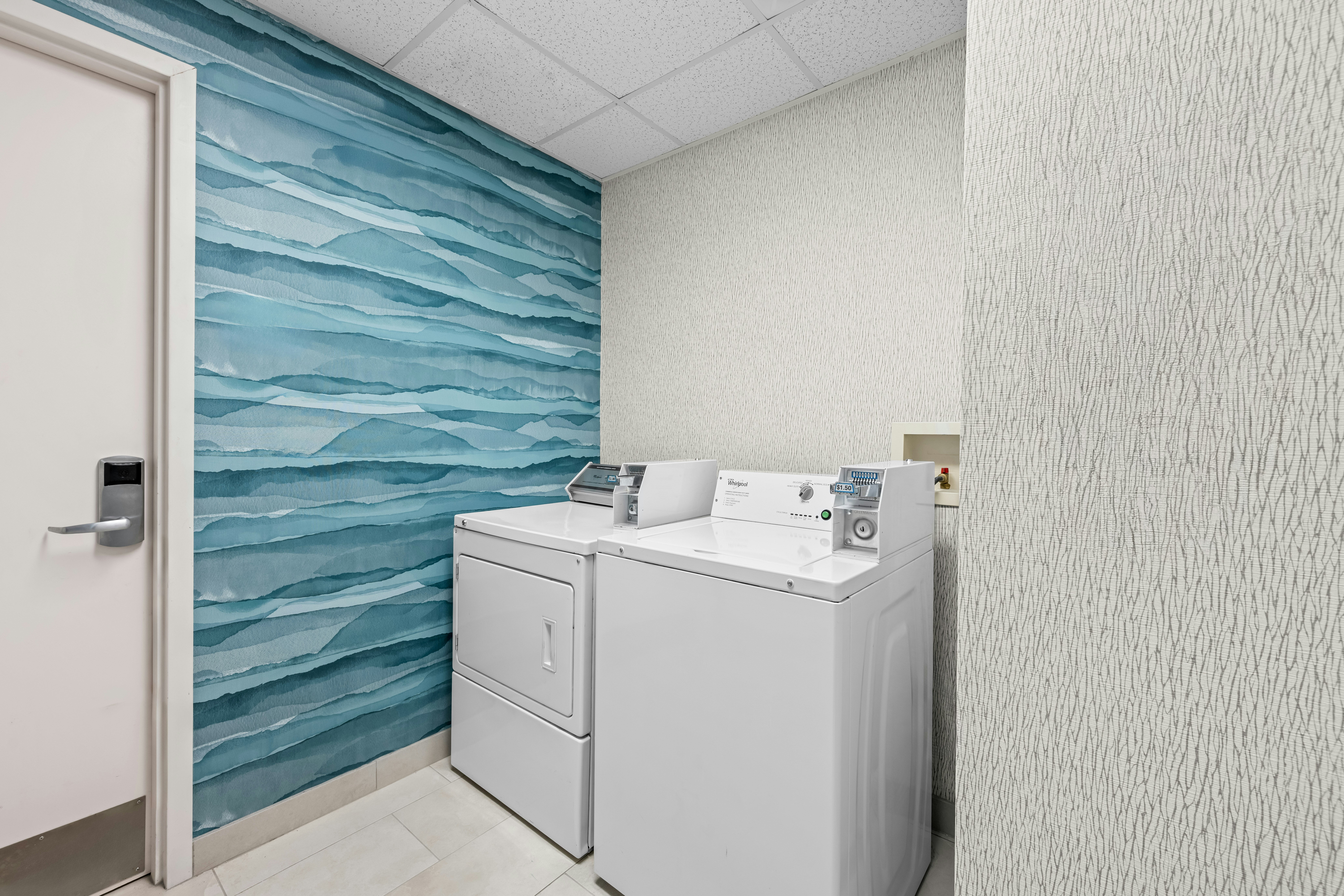 Hampton Inn & Suites Swansboro Near Camp Lejeune, NC 16/64