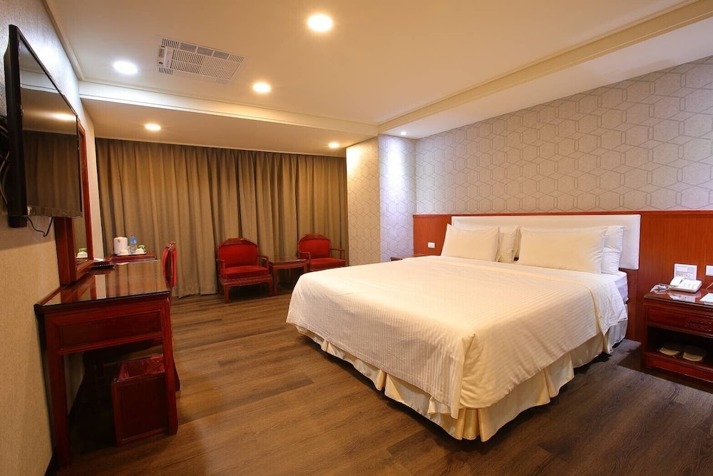 Chuanfu Hotel 20/35