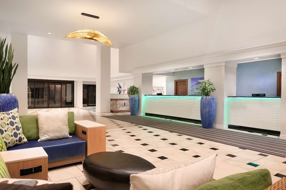 DoubleTree by Hilton Corpus Christi Beachfront 11/41