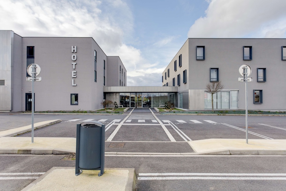 BRIT HOTEL SAINT-DIZIER 62/67