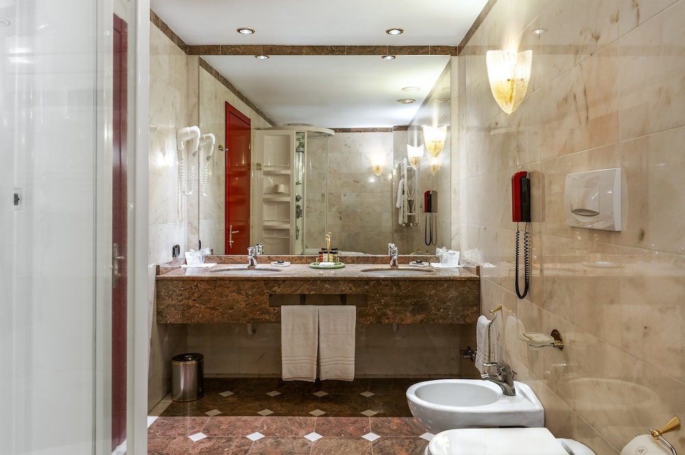 Agora Palace Hotel 21/65