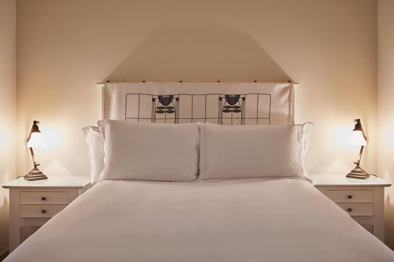Chateau Marmont 23/48