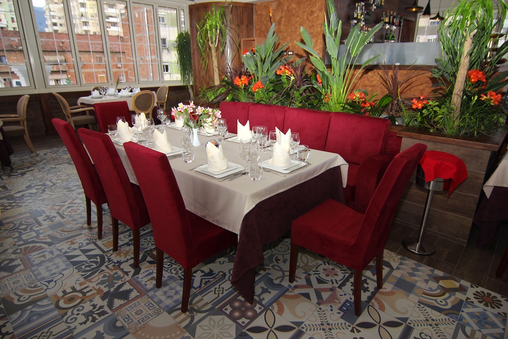 Hotel Boutique Restorant Gloria 37/50