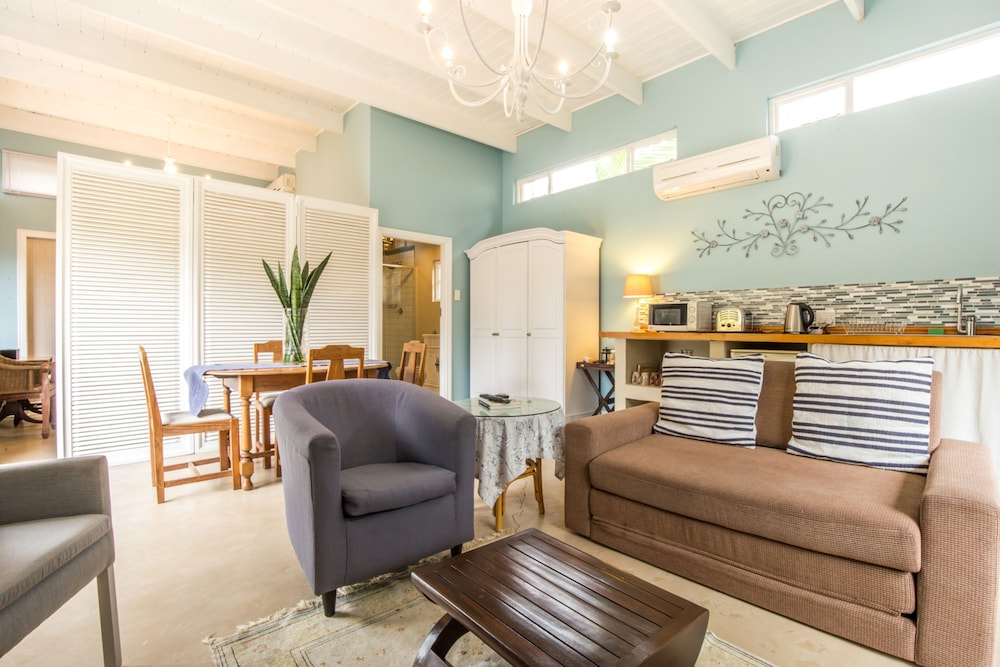 Fairway Guest House 18/50