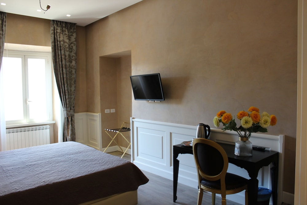 Relais La Maison De Luxe 38/44