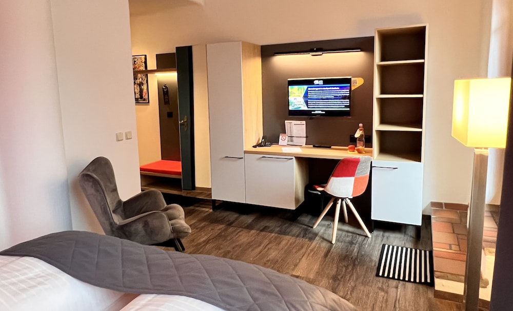 ArtHotel Magdeburg 40/50