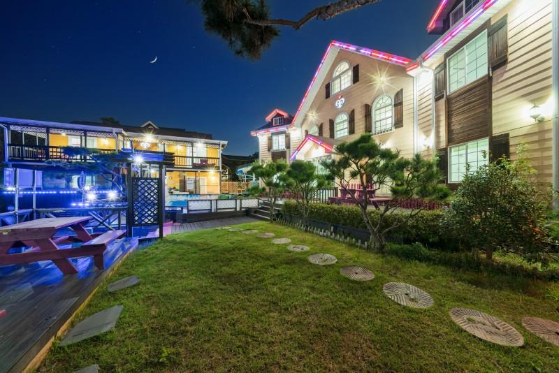 Gyeongju Tturane Pension 15/16