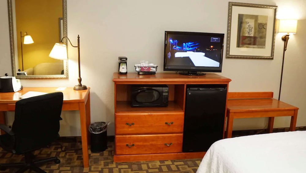 MainStay Suites Bourbonnais - Kankakee 37/47