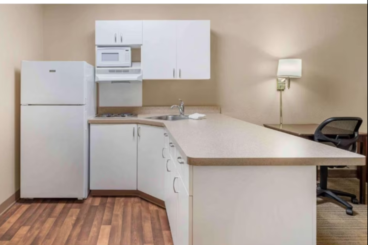 Motel6 Corporate Extended Stay Chicago Lisle IL 6/10