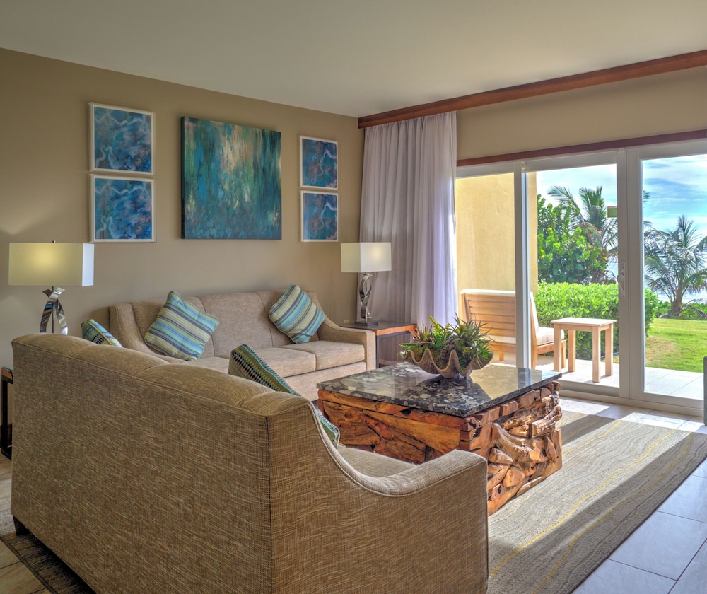 JW Marriott St. Maarten Beach Resort & Spa 27/50