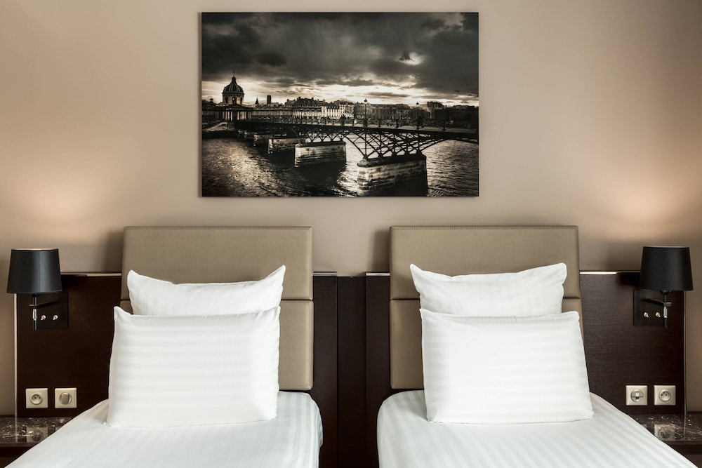 Ac Hotel Paris Porte Maillot 13/32