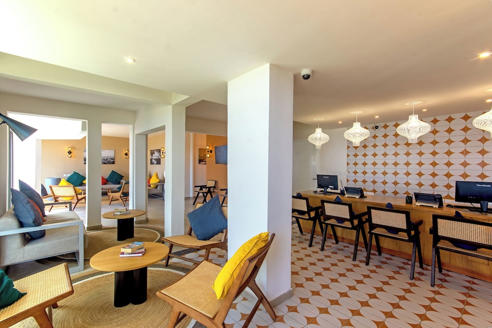 Go Sun Beach Hotel 32/38