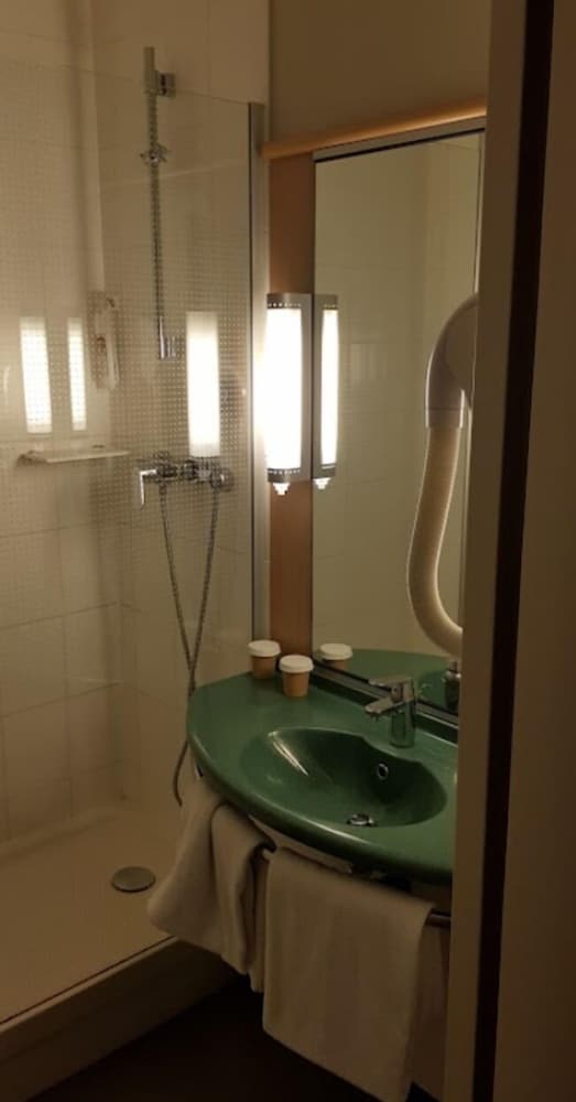 Ibis Marne La Vallee Noisy 44/73