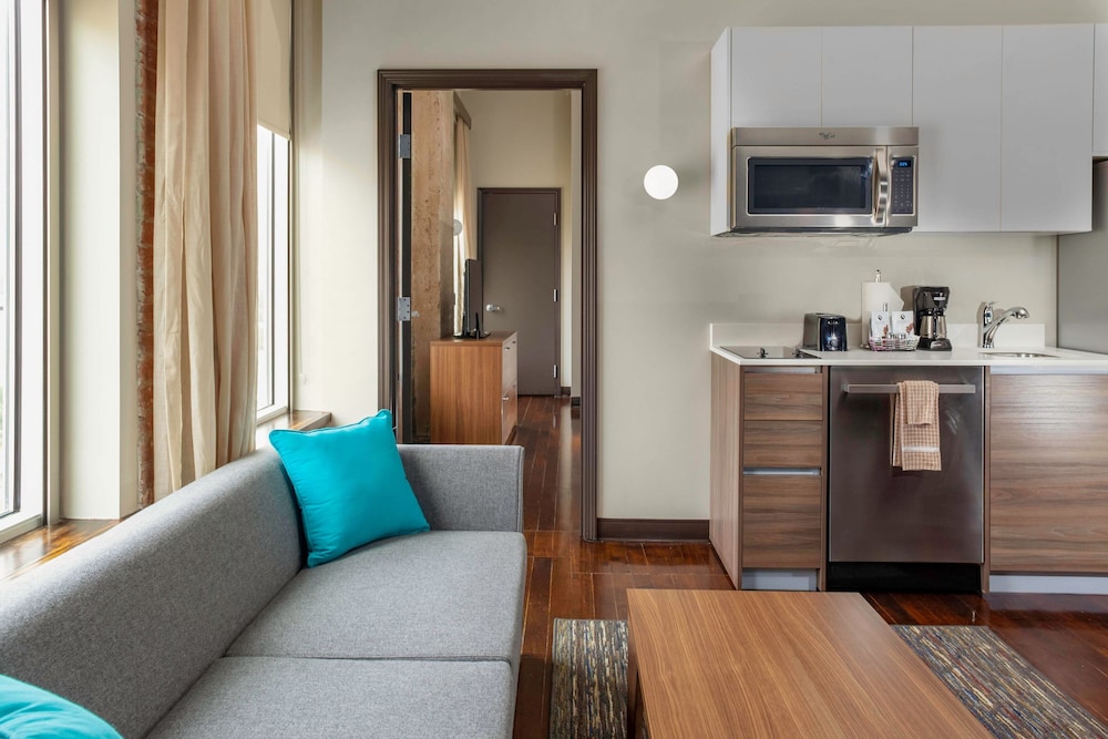 Towneplace Suites By Marriott Dallas Downtown 24/46