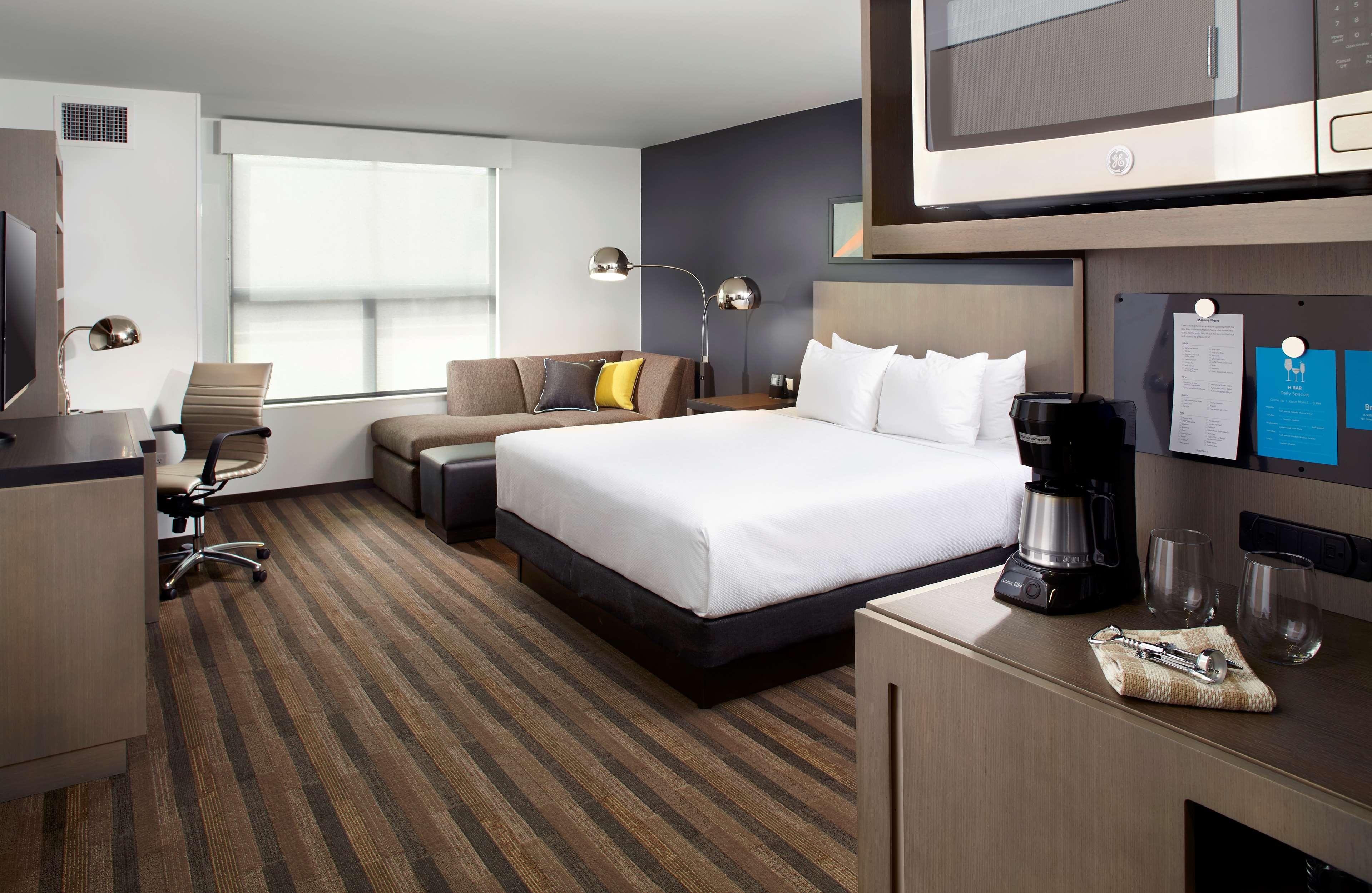 Guest Room, King Bed, Sofa, Den, Bathtub