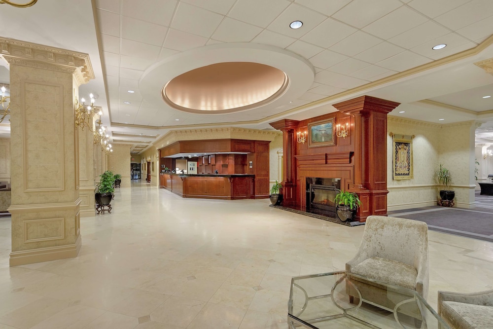Lobby at Hilton Jackson, JACKSON - MS