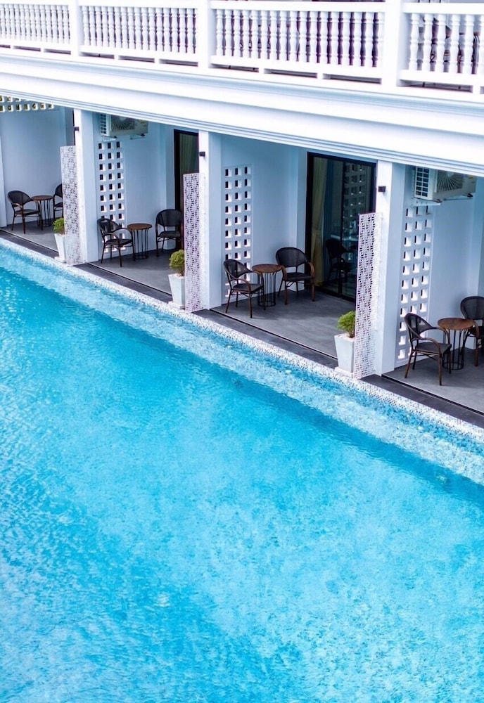 Chaanburi Boutique Resort 36/40