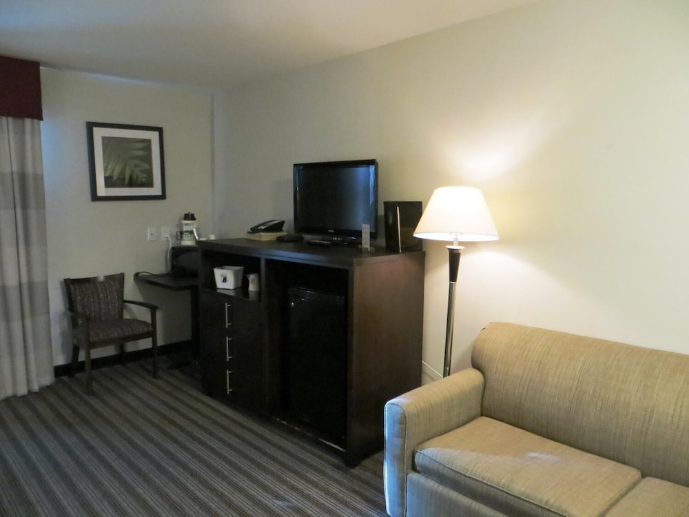 Super 8 By Wyndham Saskatoon Near Downtown 29/46
