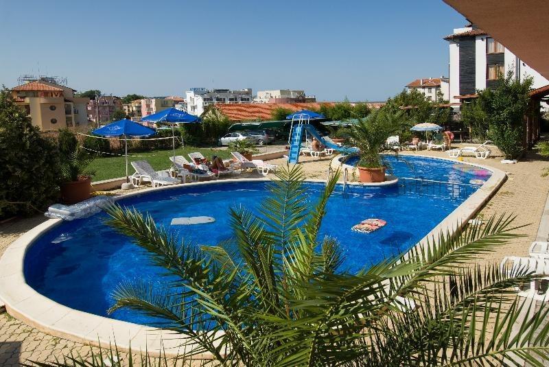 Lozenets Resort Hotel 27/33