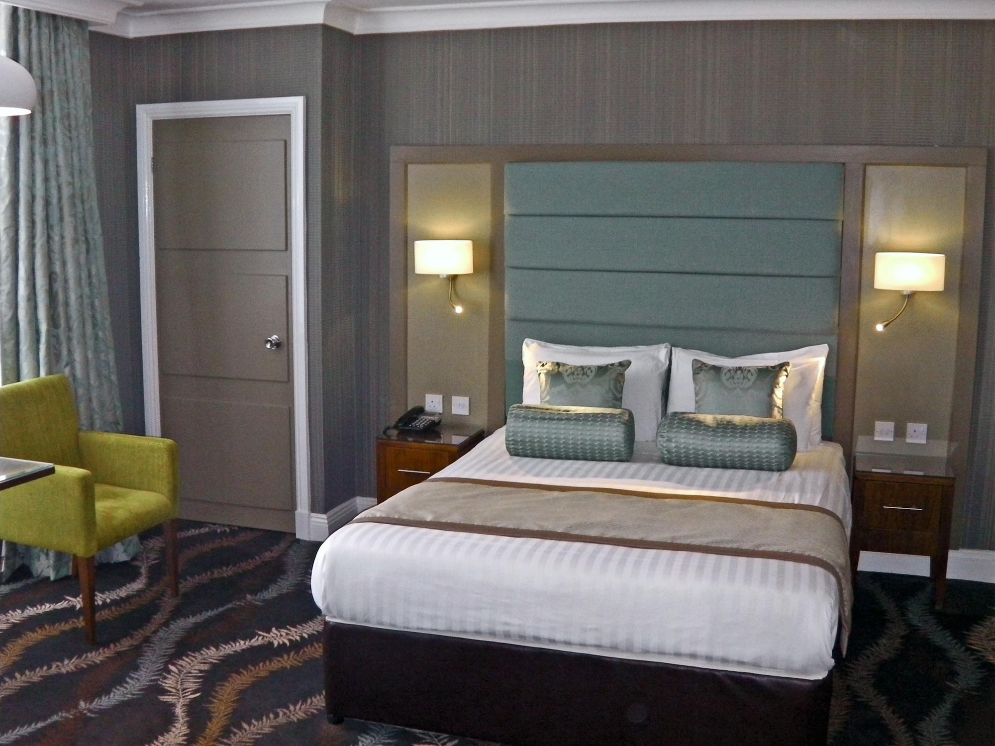 Executive, Double Bed