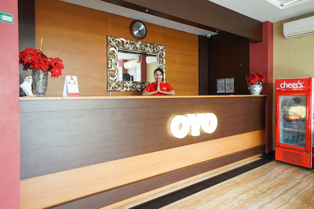 Hotel O Siwalankerto Near Surabaya Carnival 14/47