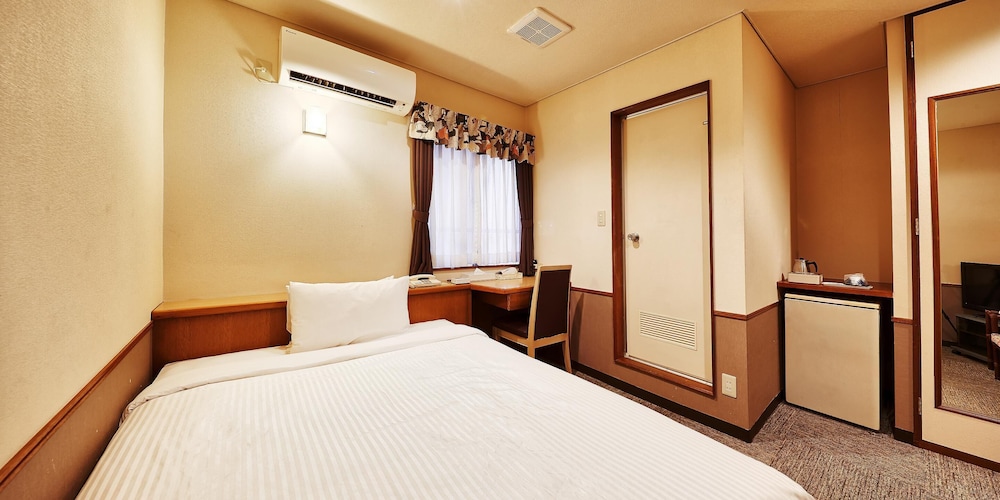 Crown Hotel Okinawa 26/75