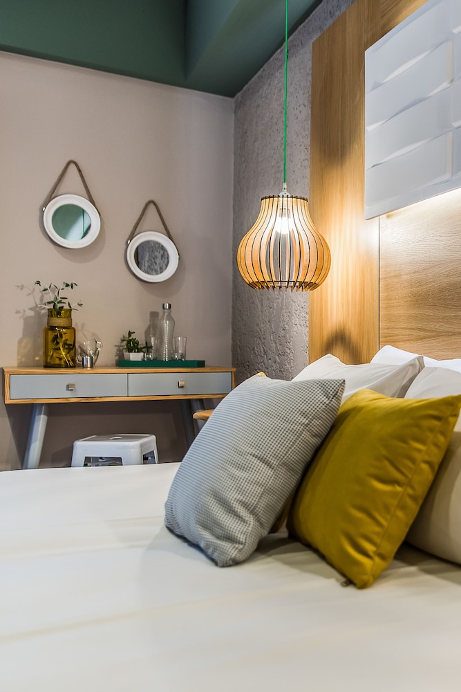 Sunshine Boutique Hotel 12/50