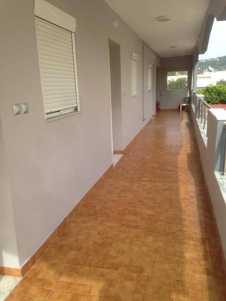 Platoni Elite Apartments 5/50