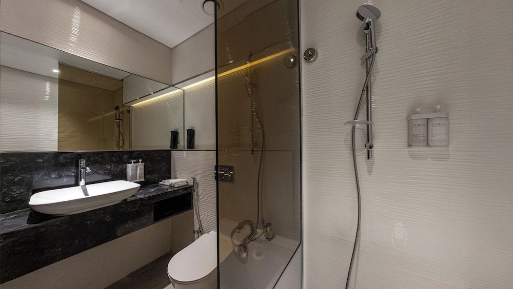 Superior, Twin Beds, Balcony, The First Collection Waterfront Dubai, A Tribute Portfolio 2/2