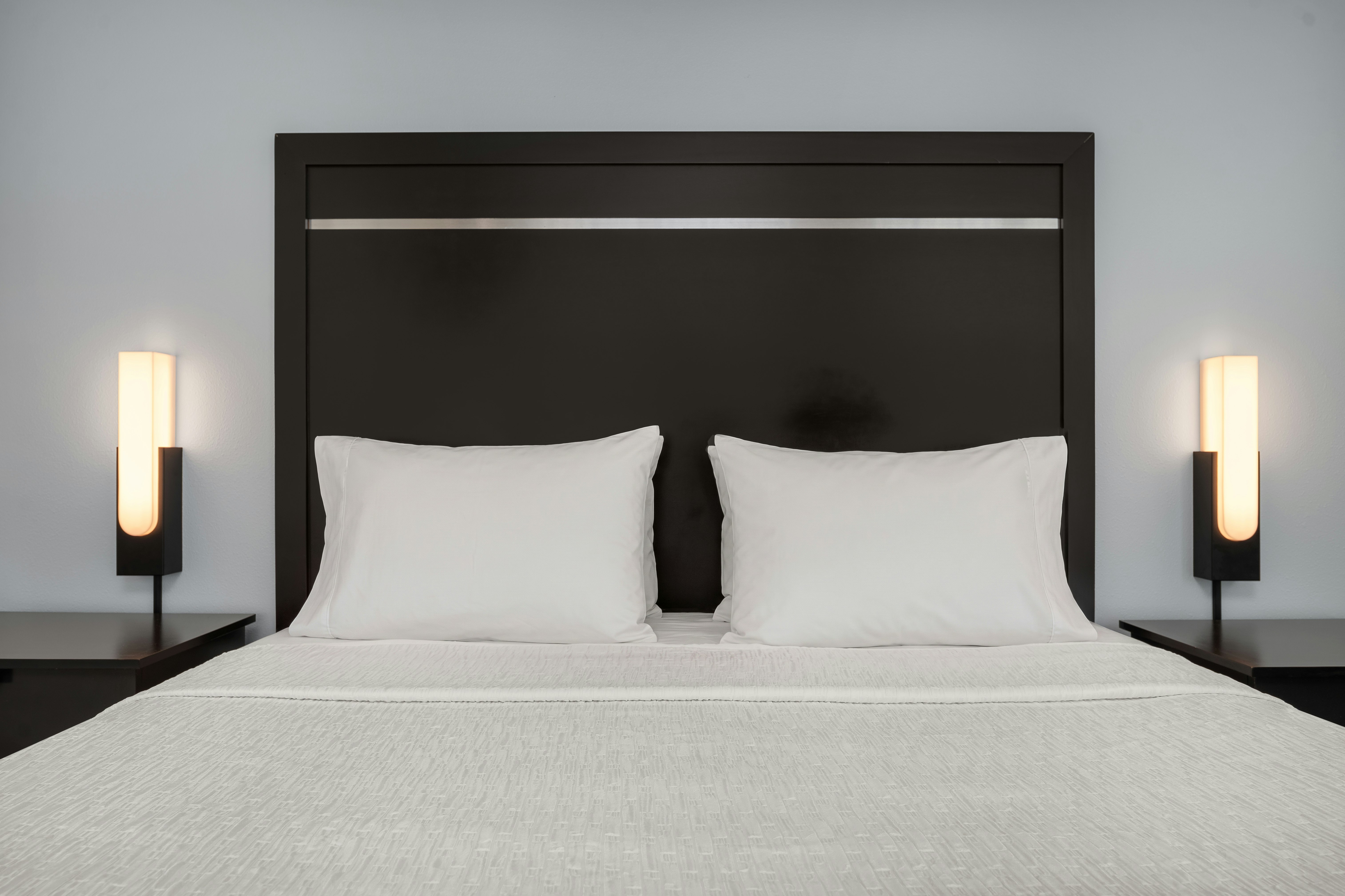 استوديو بسرير كينج لذوي الإعاقة، Hampton Inn Suites Cincinnati Downtown 2/7