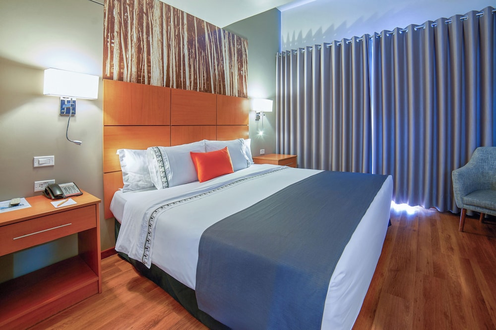 Standard King Bed