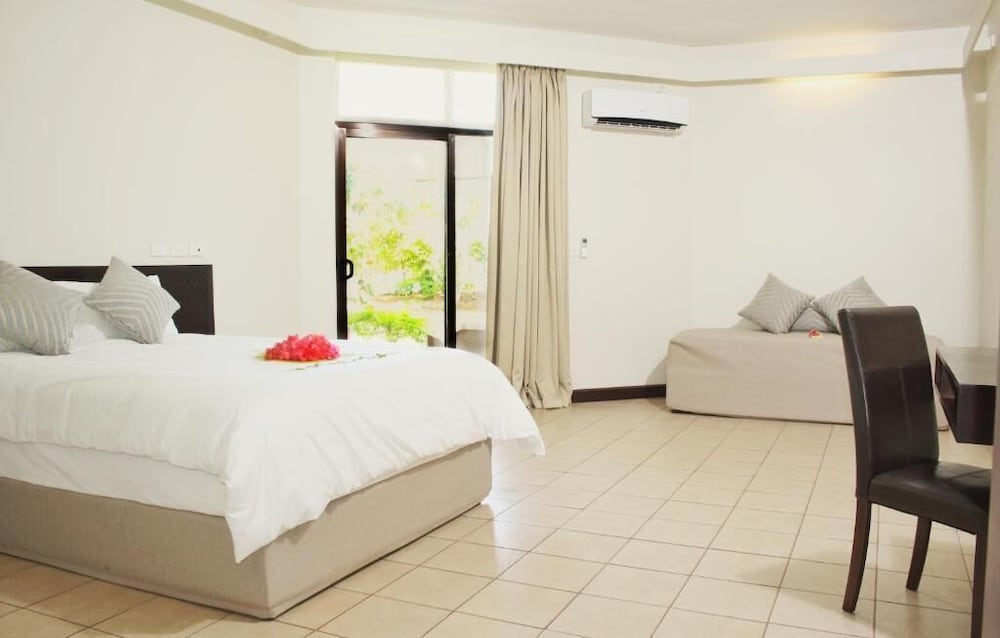 FAMILY, DOUBLE BED, BALCONY, GARDEN AREA