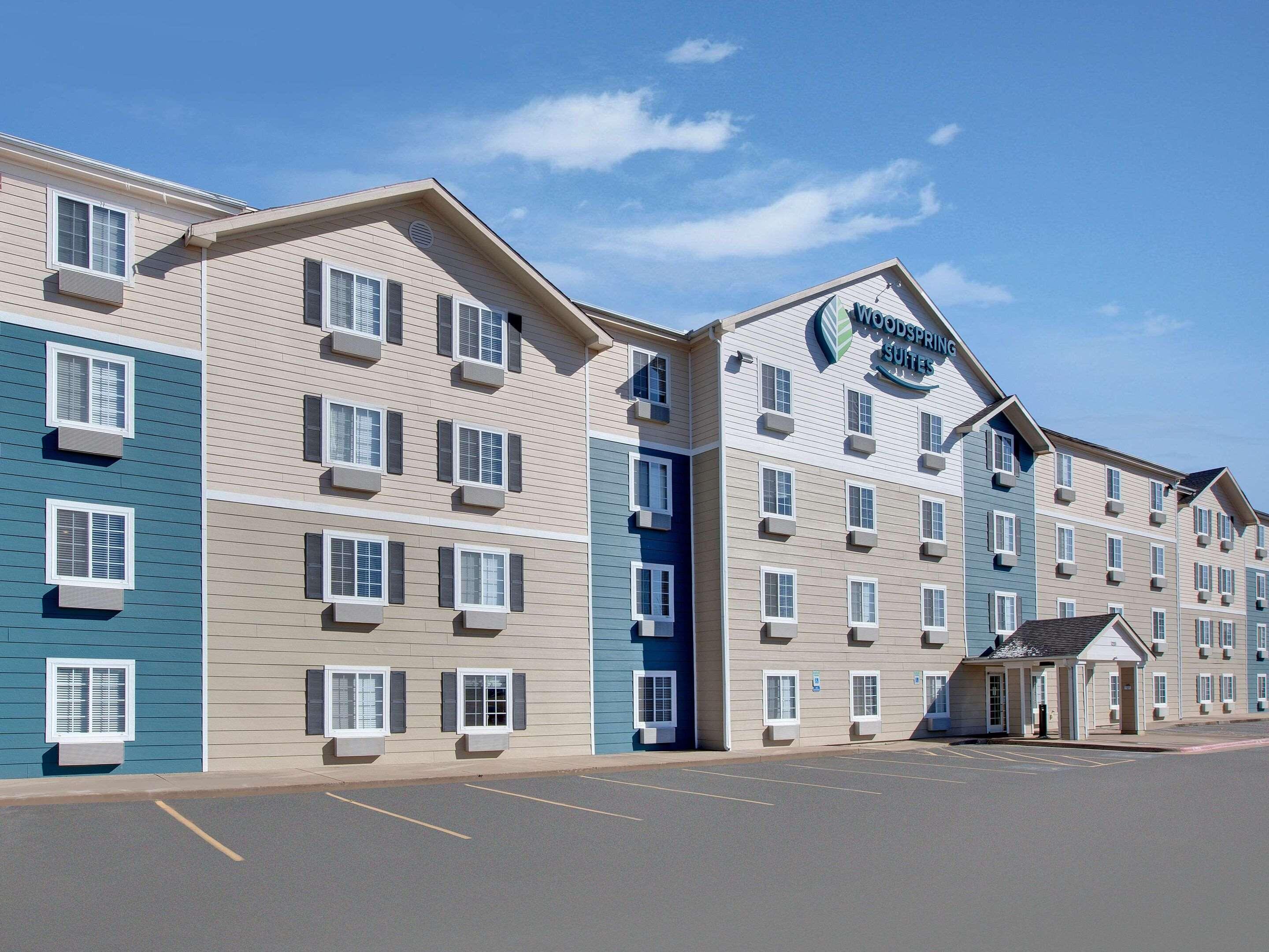 WoodSpring Suites Bentonville 5/38