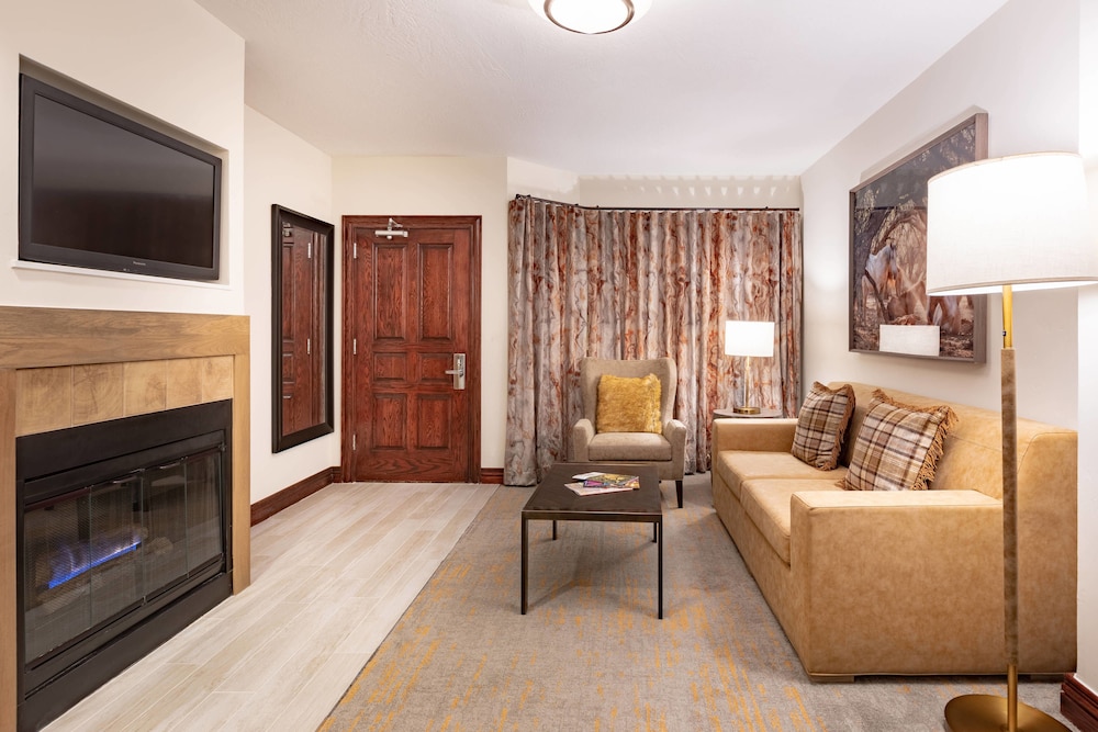 Beaver Creek Lodge, Autograph Collection 34/58