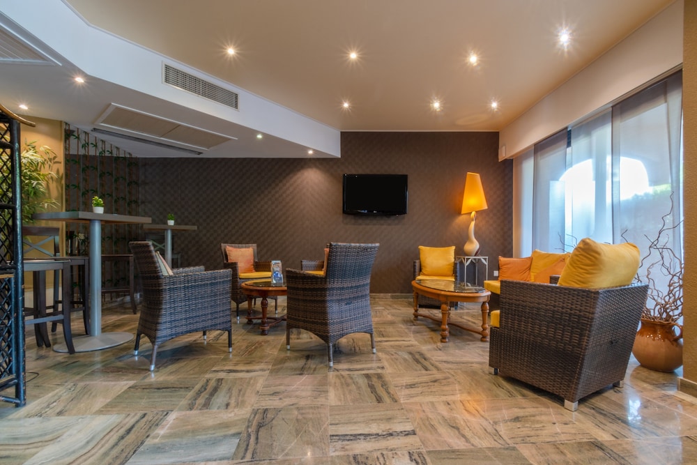 Bahia Hotel 25/50