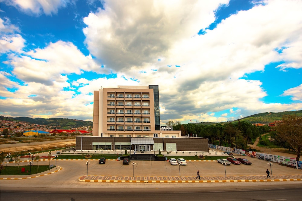 Ataol Can Termal Otel & Spa 4/48