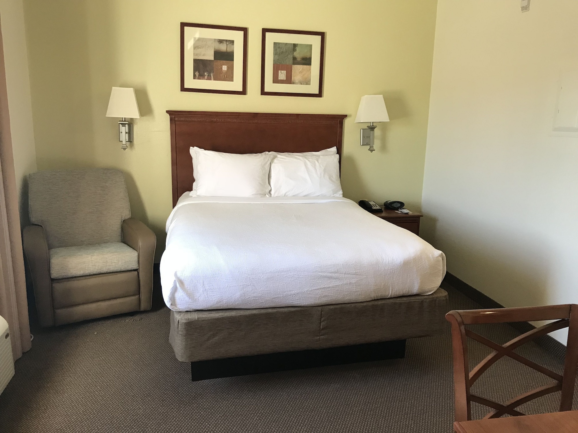 جناح بسرير كينج بغرفة نوم واحدة لذوي الإعاقة