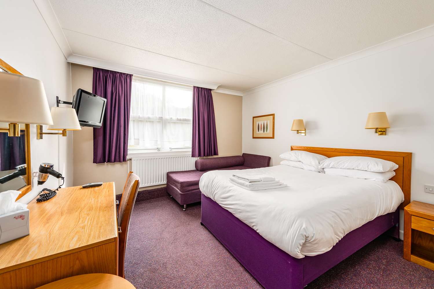 Milestone Peterborough Hotel A1M, Sure Hotel Collection 4/16