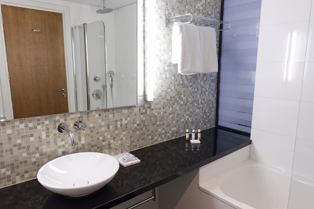Sunrise Pearl Hotel & Spa 44/50