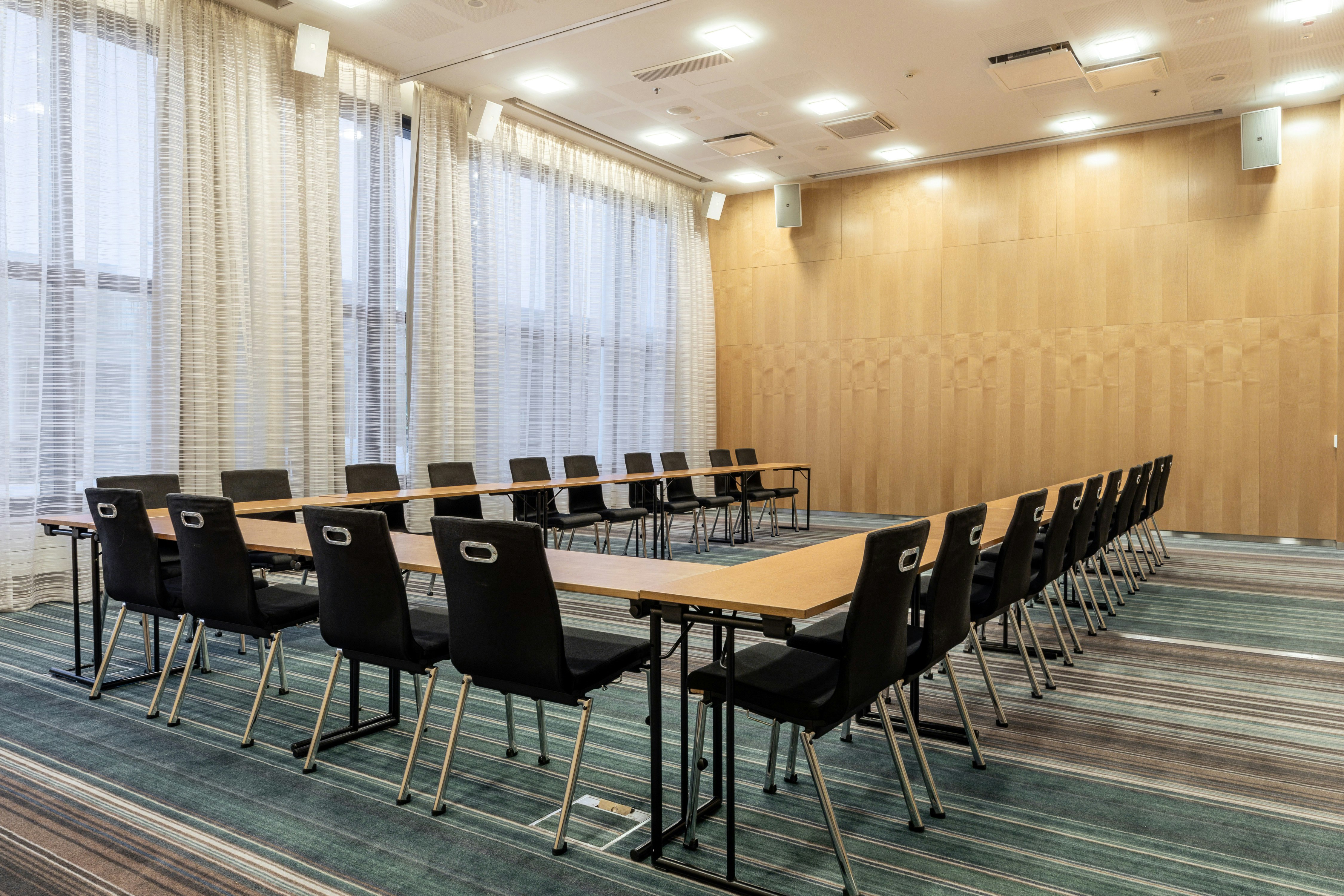 Hilton Helsinki Airport 34/48