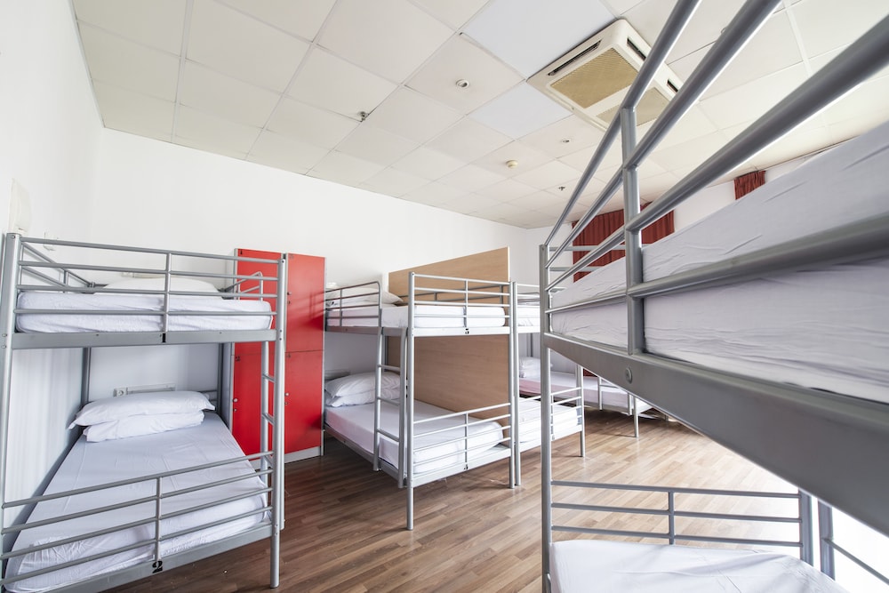 Safestay Passeig de Gracia - Adults Only 23/33