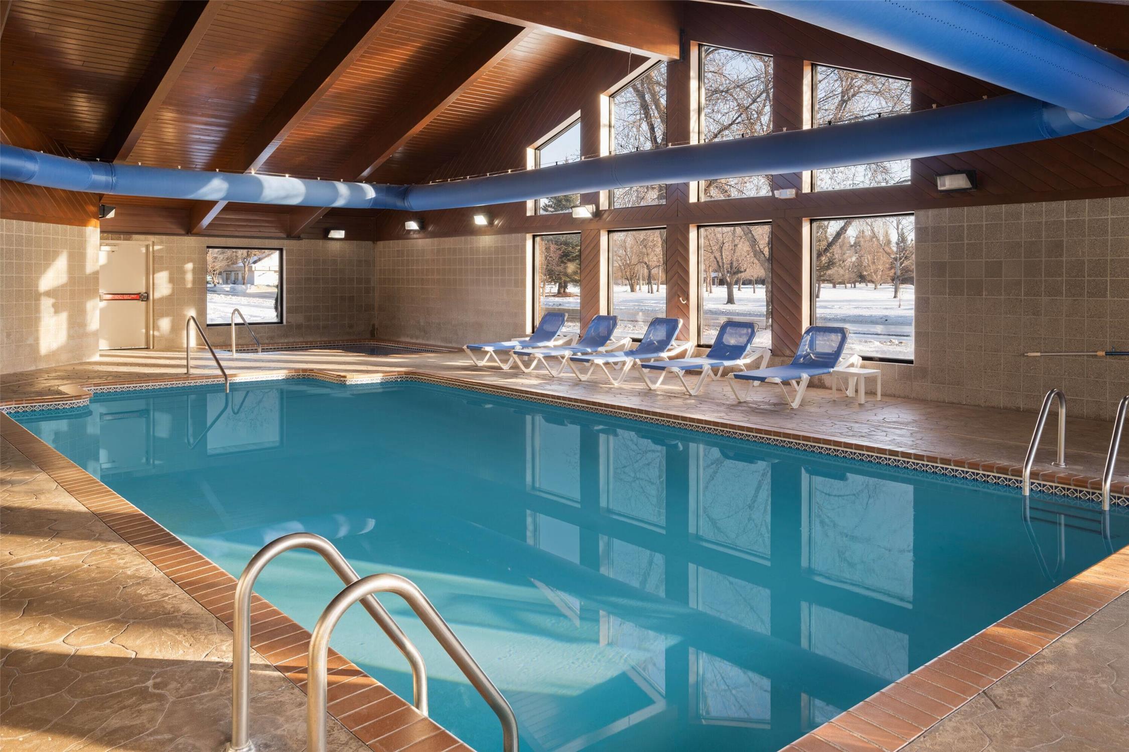 AmericInn by Wyndham Grand Forks 24/46