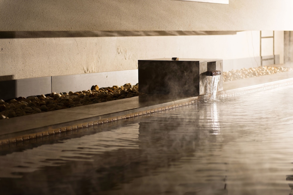 Beitou Hot Spring Resort Tian Yue Quan 63/65